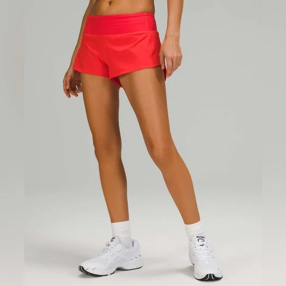 Lululemon Speed Up Short 2.5" size 8 - Picture 5 of 12